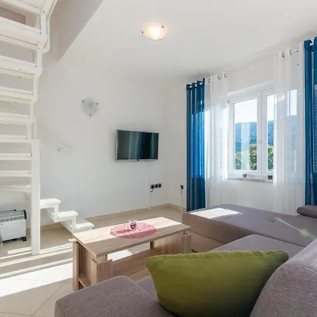 Appartement Mimoza 6, Baska, Krk