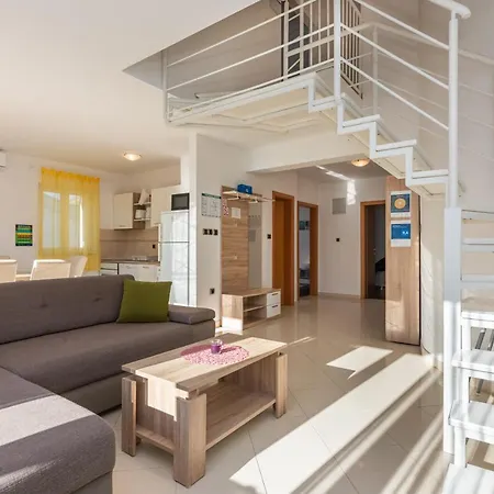 Appartement Mimoza 6, Baska, Krk *