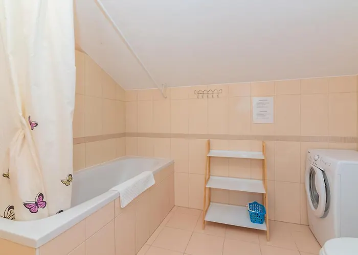 Mimoza 6, Baska, Krk