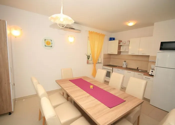 Mimoza 6, Baska, Krk Appartement Baška