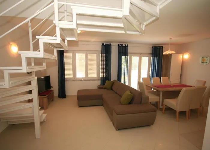 Mimoza 6, Baska, Krk Appartement